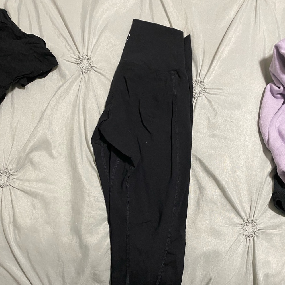 Alphalete leggings
